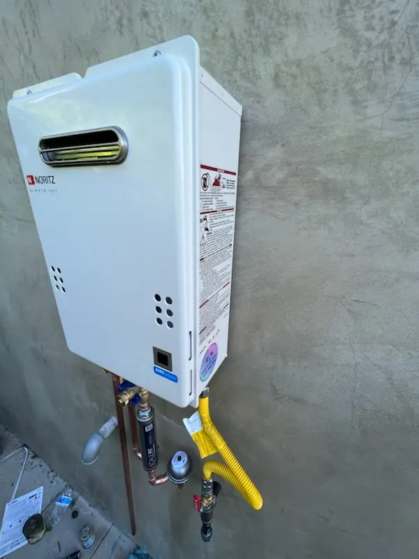 Tankless water heater installation for Mission Woods homes